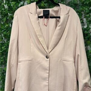 Elegant Cream Blazer by Alex Marie